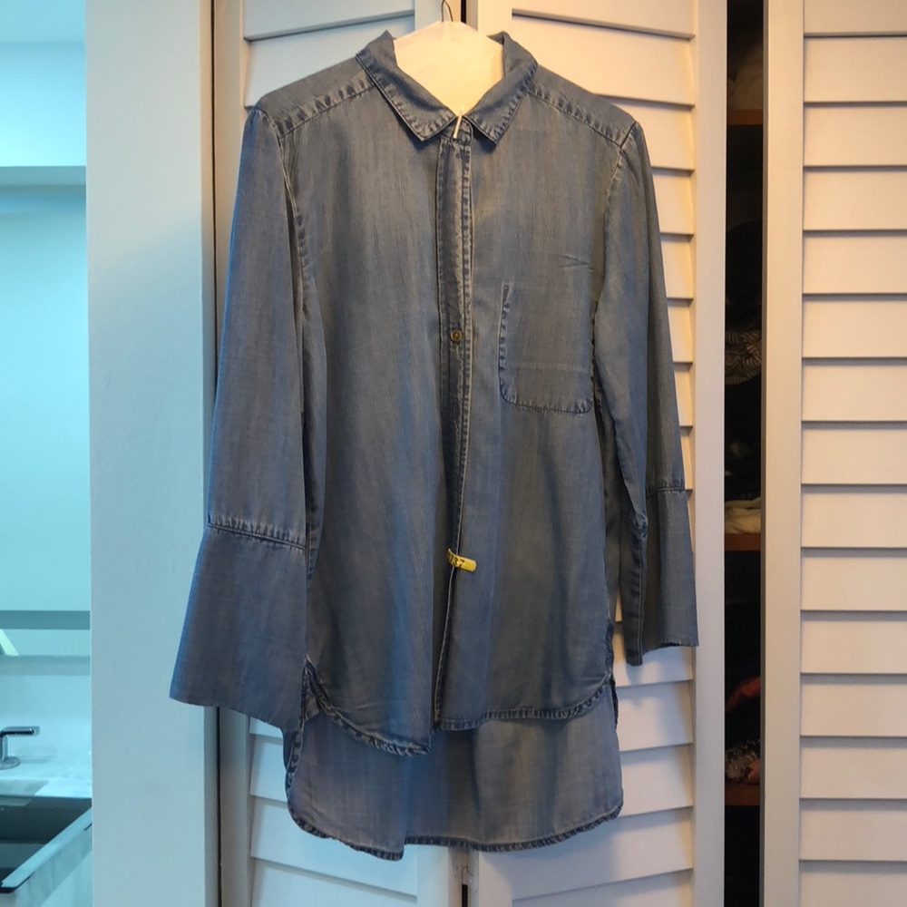 Bella Dahl denim shirt